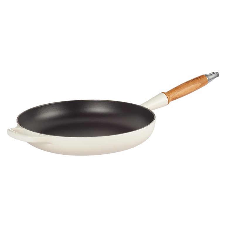 Le Creuset Signature Cast Iron Frying Pan Wooden Handle 28cm Meringue Angle 1