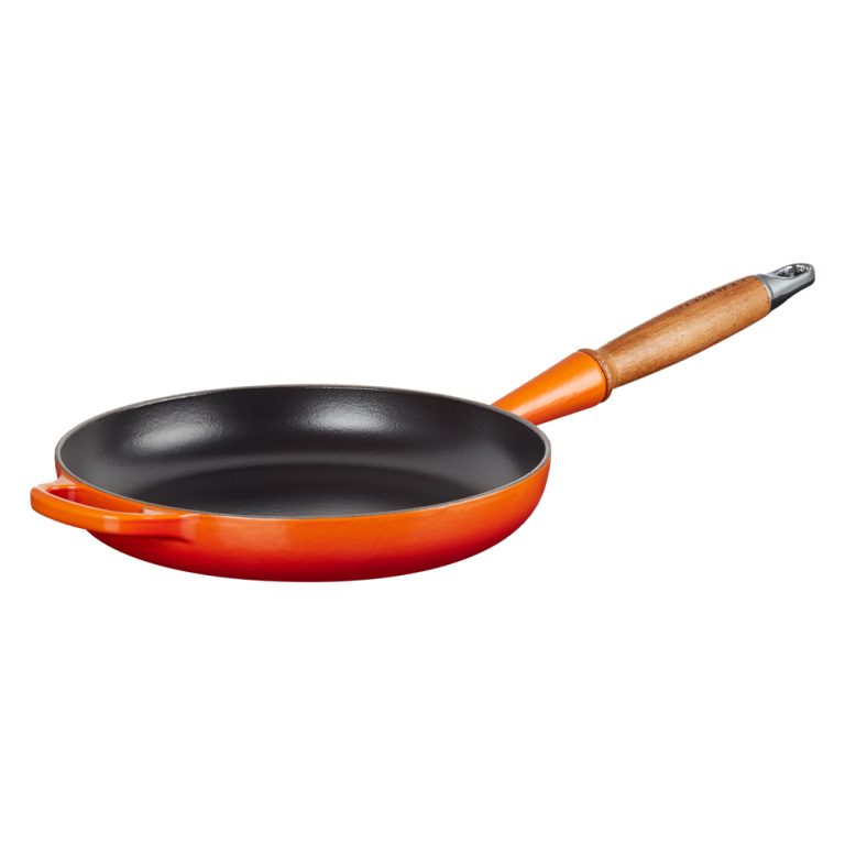 Le Creuset Signature Cast Iron Frying Pan Wooden Handle 28cm Volcanic Angle 1
