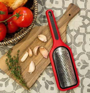15220 – Microplane Select Series Coarse Grater – LS1