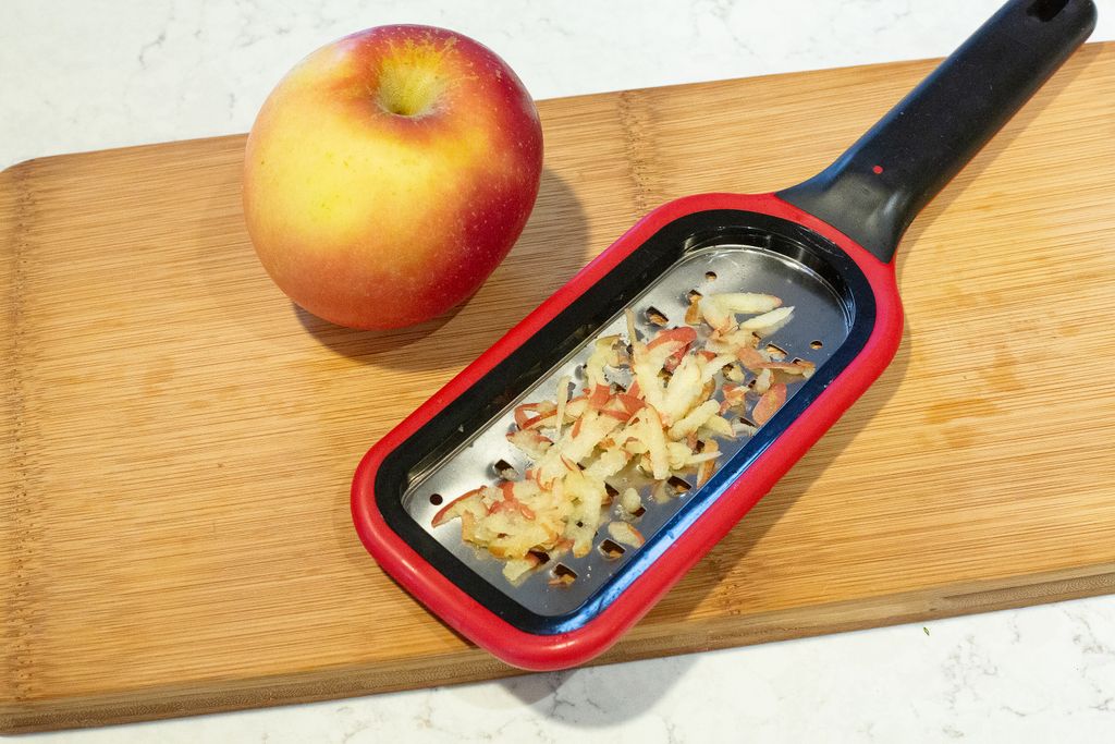 15223 – Microplane Select Series Extra Coarse Grater – LS3