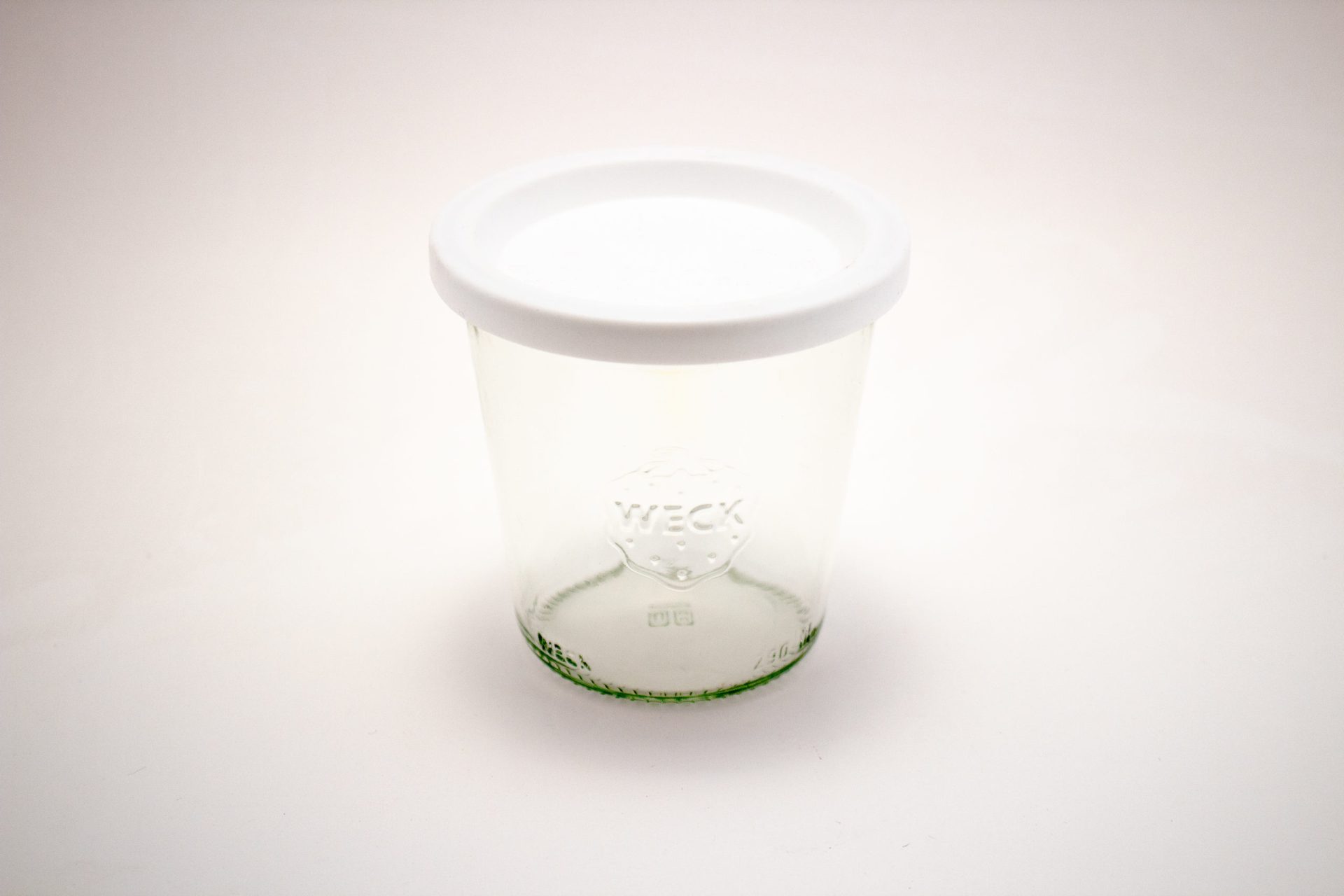 WHITEPLASTICLIDS13-scaled