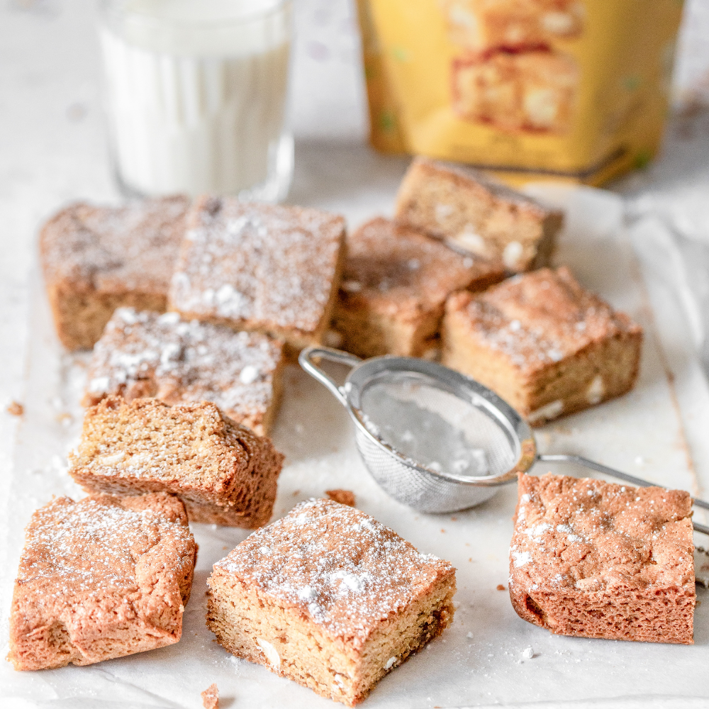 Secret-Kiwi-Kitchen-blondie-mix (1)