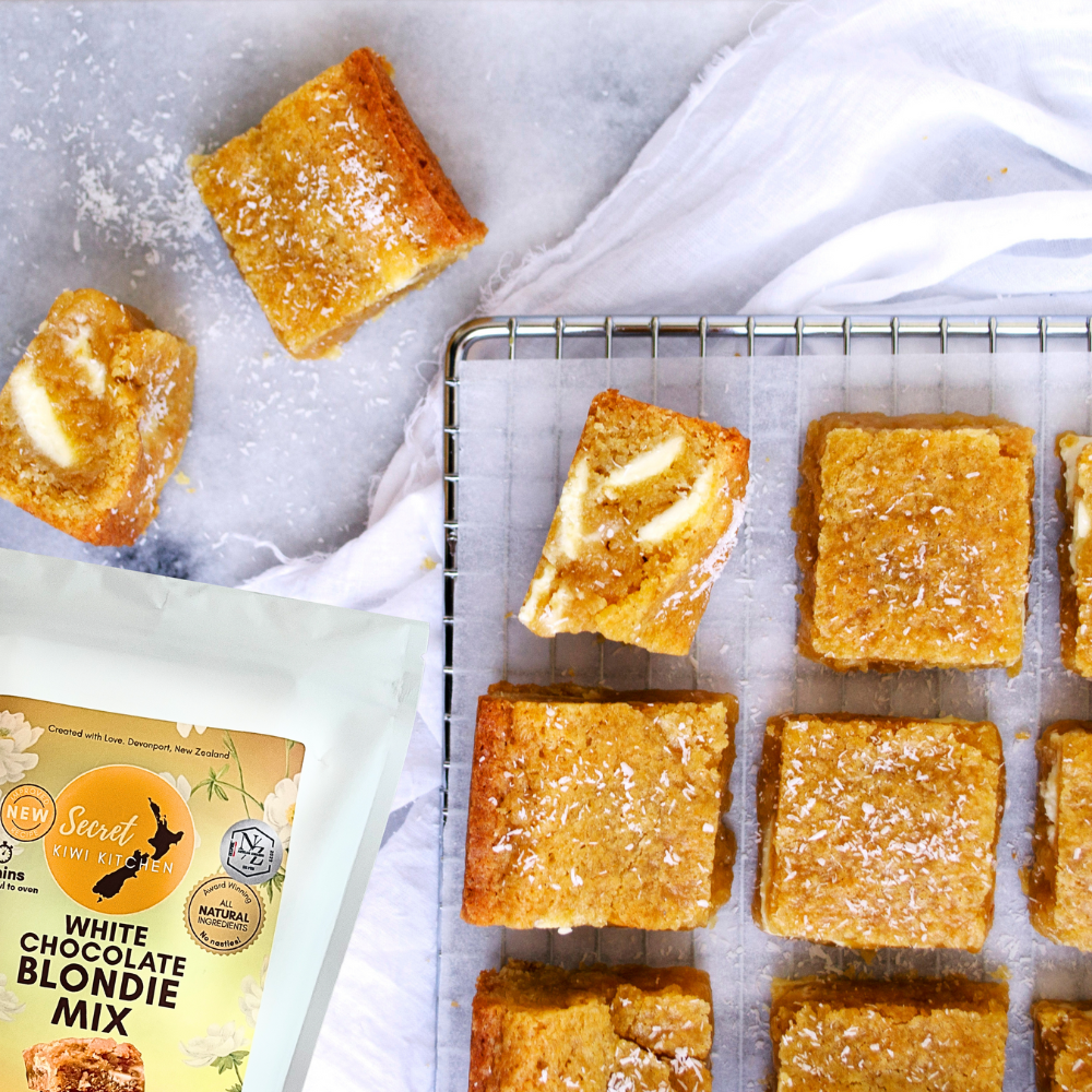 Secret-Kiwi-Kitchen-blondie-mix (4)