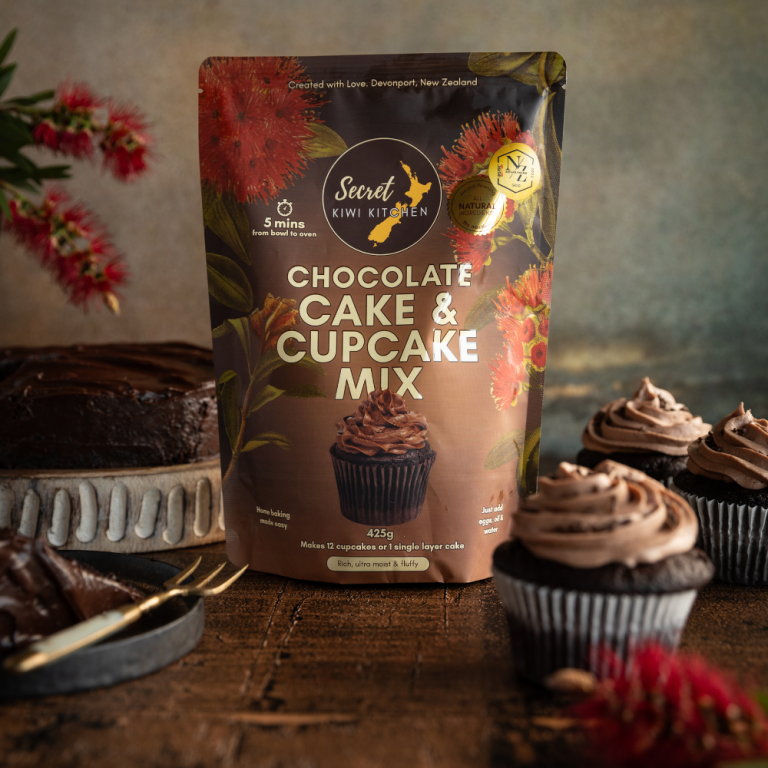 Secret-Kiwi-Kitchen-chocolate-cake-mix (7)