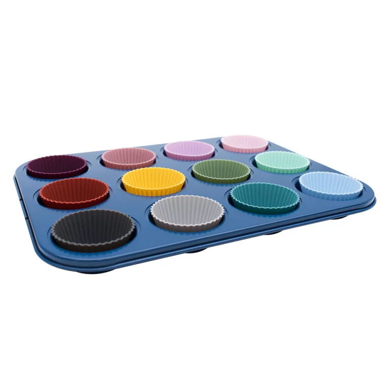https://www.chefscomplements.co.nz/wp-content/uploads/2022/06/reusable-silicone-muffin-cups-baking-tray-side_1000x-768x768.webp