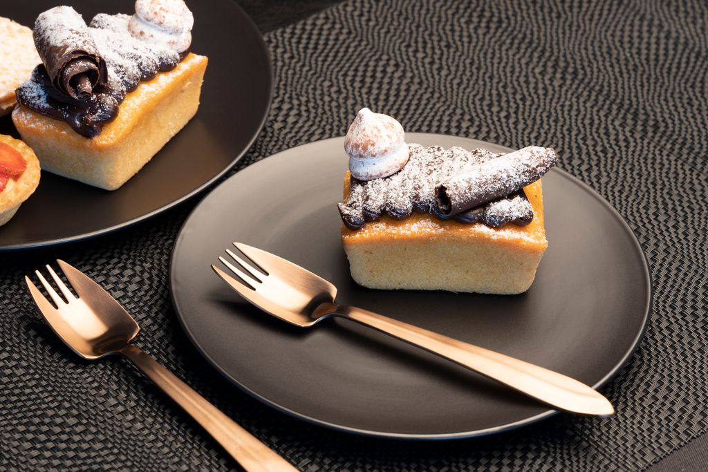 74102 – Splayd Black Label Rose Gold Satin 6pc Set – LS7