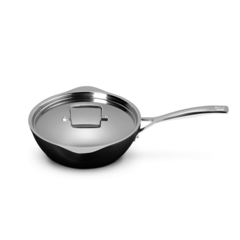 Le Creuset Toughened Non-Stick Chef's Pan with Pouring Spouts 24cm