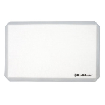 Brød & Taylor Non-Stick Silicone Baking Mat (2 Colours)