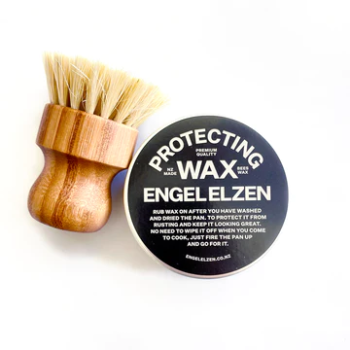 EngelElzen Balm and Brush Cast Iron Care Kit
