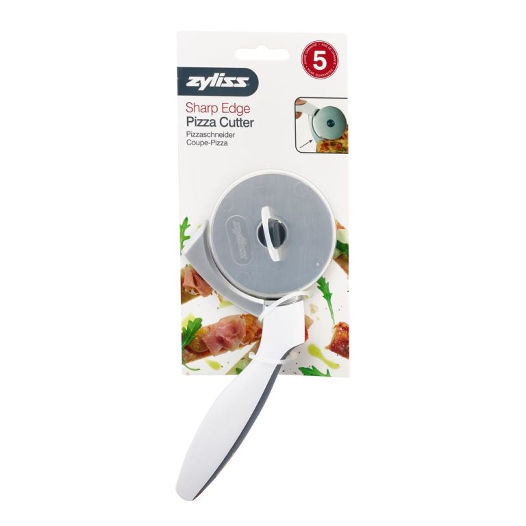 13665 – Sharp Edge Pizza Cutter – HR