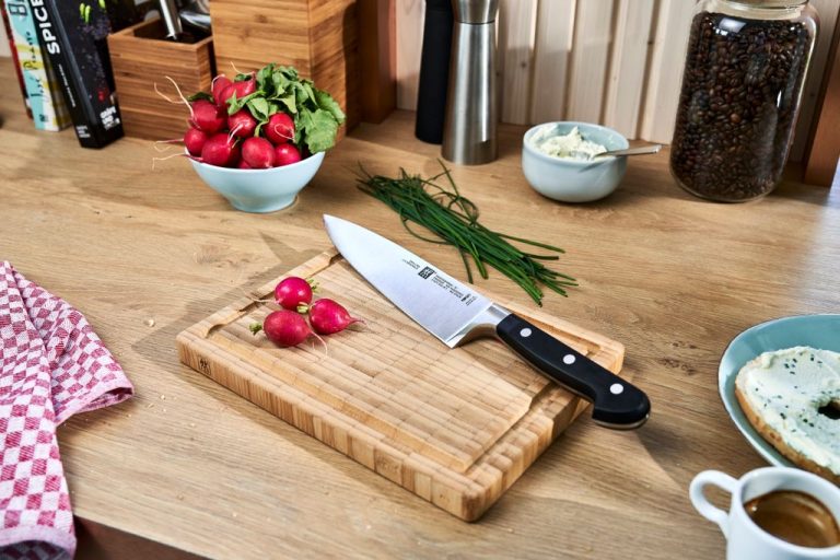 60113 – Zwilling Professional ‘S’ Chef’s Knife – 20cm – LS6