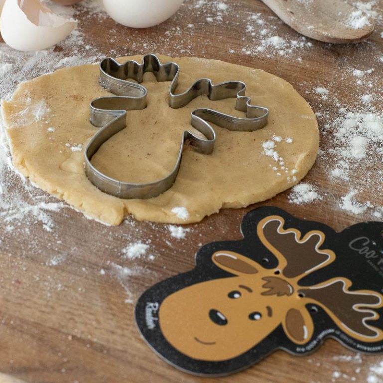 cookie-cutter-lifestyle-reindeer