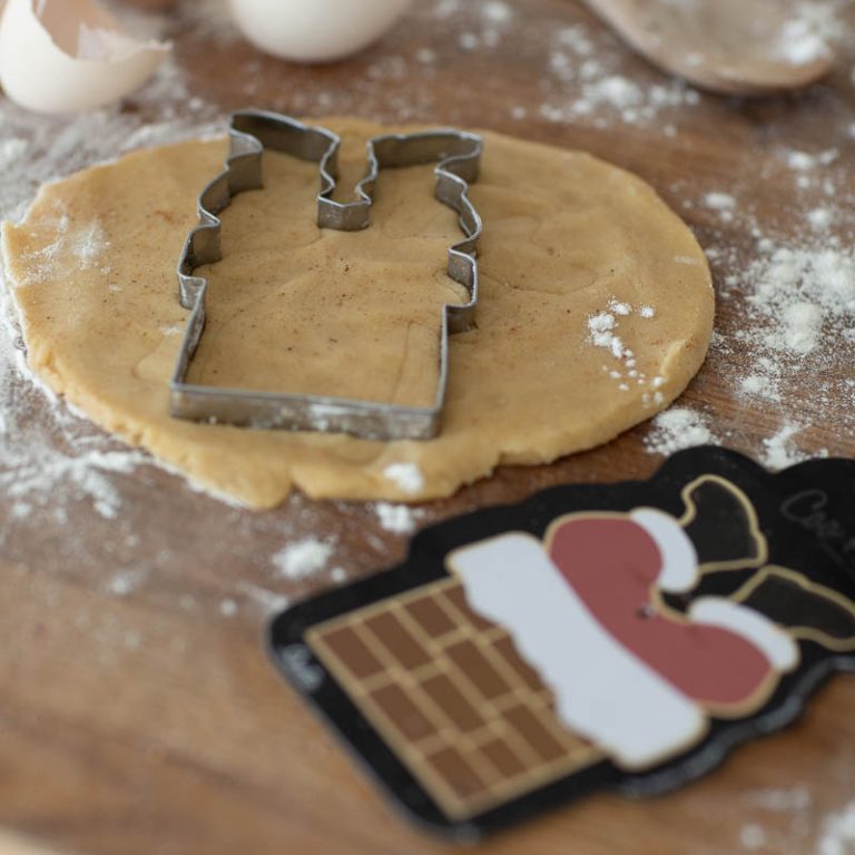 cookie-cutter-lifestyle-santa