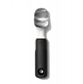 OXO Good Grips Classic Ice-Cream Scoop
