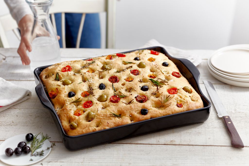 345000 – Focaccia Bread Baker Charcoal LS1