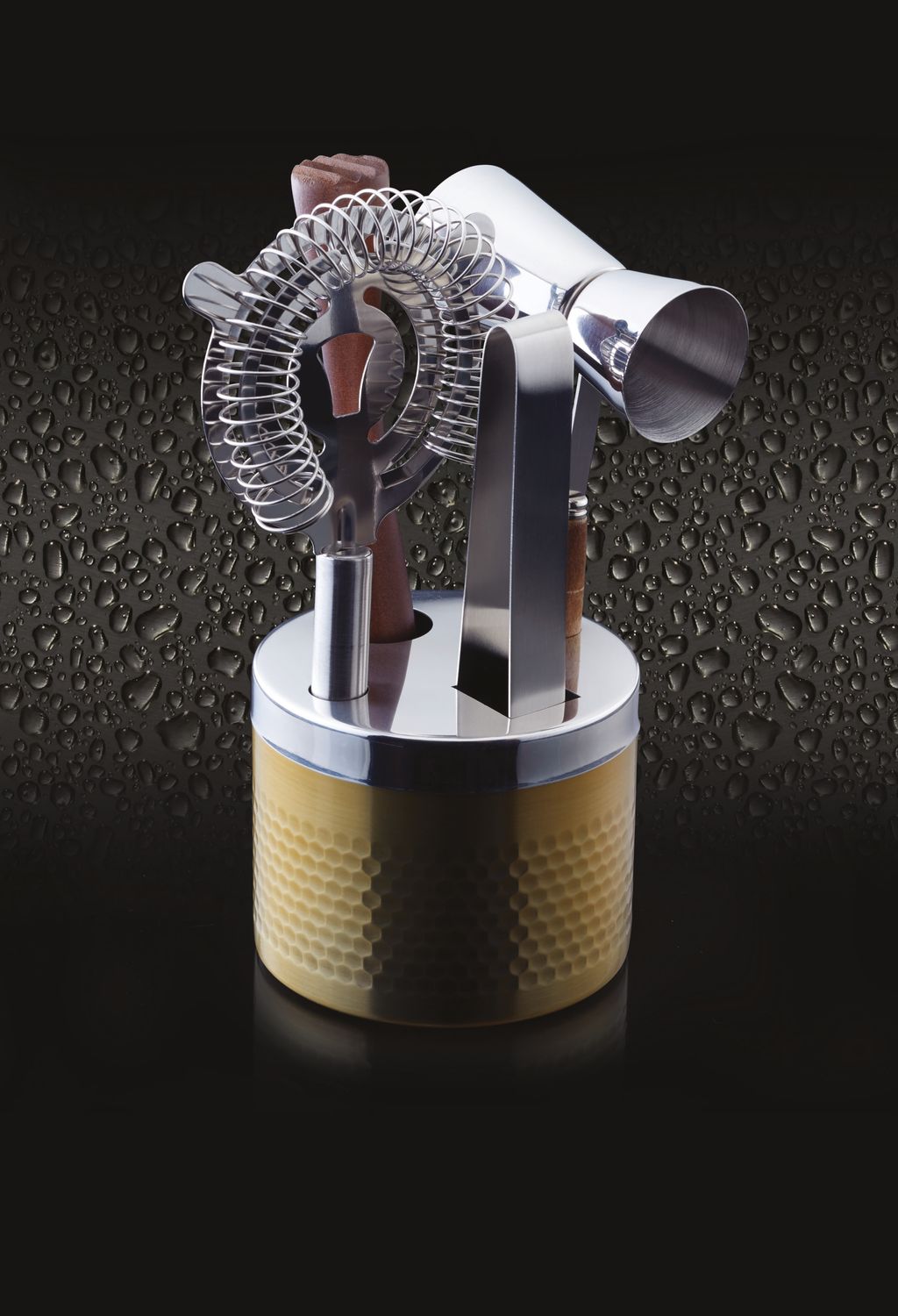 82363 – BarCraft – Cocktail Set Hammered Brass 5pc Set – LS – 03