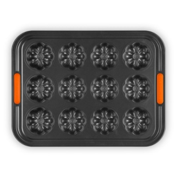 Le Creuset Toughened Non-Stick Flower Tray 12 Hole