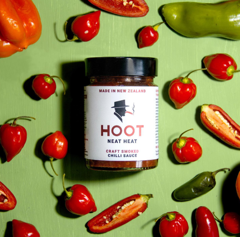 Hoot Close Up Smoke Chilli sauce