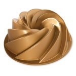 Nordic Ware Gold Heritage Bundt® Pan Medium