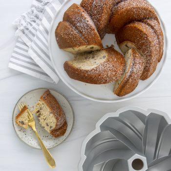 95577_Braided_Bundt_Pan_01_780x780__22723.1622508626.1280.1280