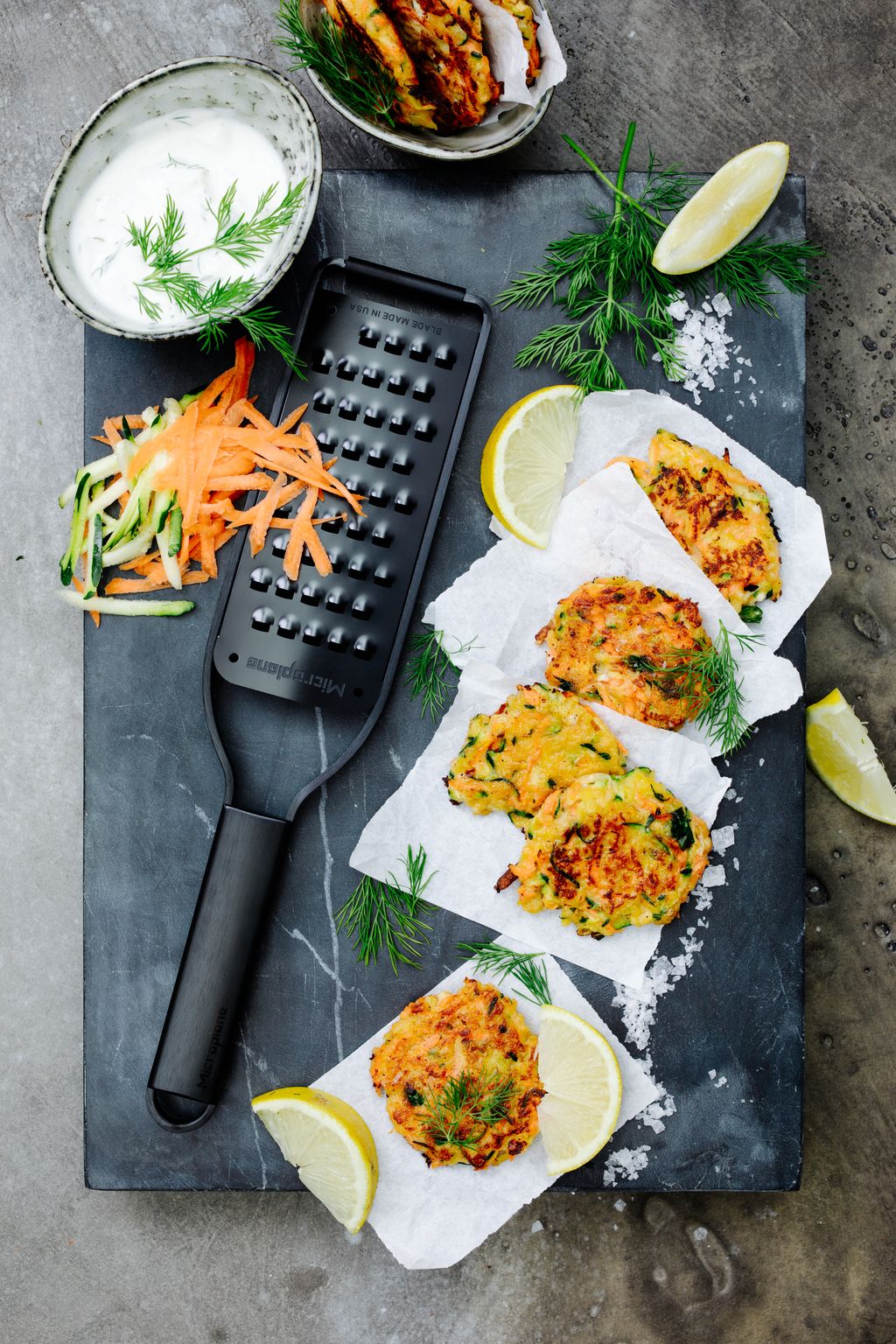 15473 – Microplane – Black Sheep Extra Coarse Grater – LS – 03