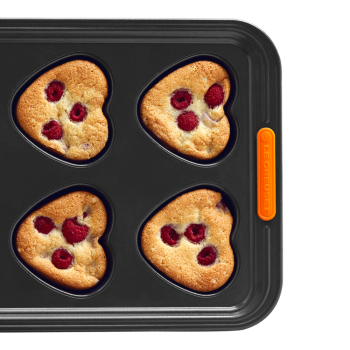 Le-Creuset-Heart (2)