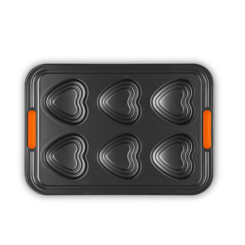 Le Creuset Toughened Non-Stick Tiered Heart Tray 6 Hole
