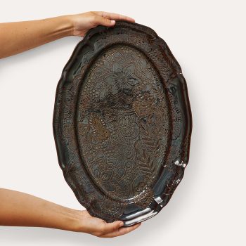 Sthål Arabesque Large Oval Serving Platter Fig Hands