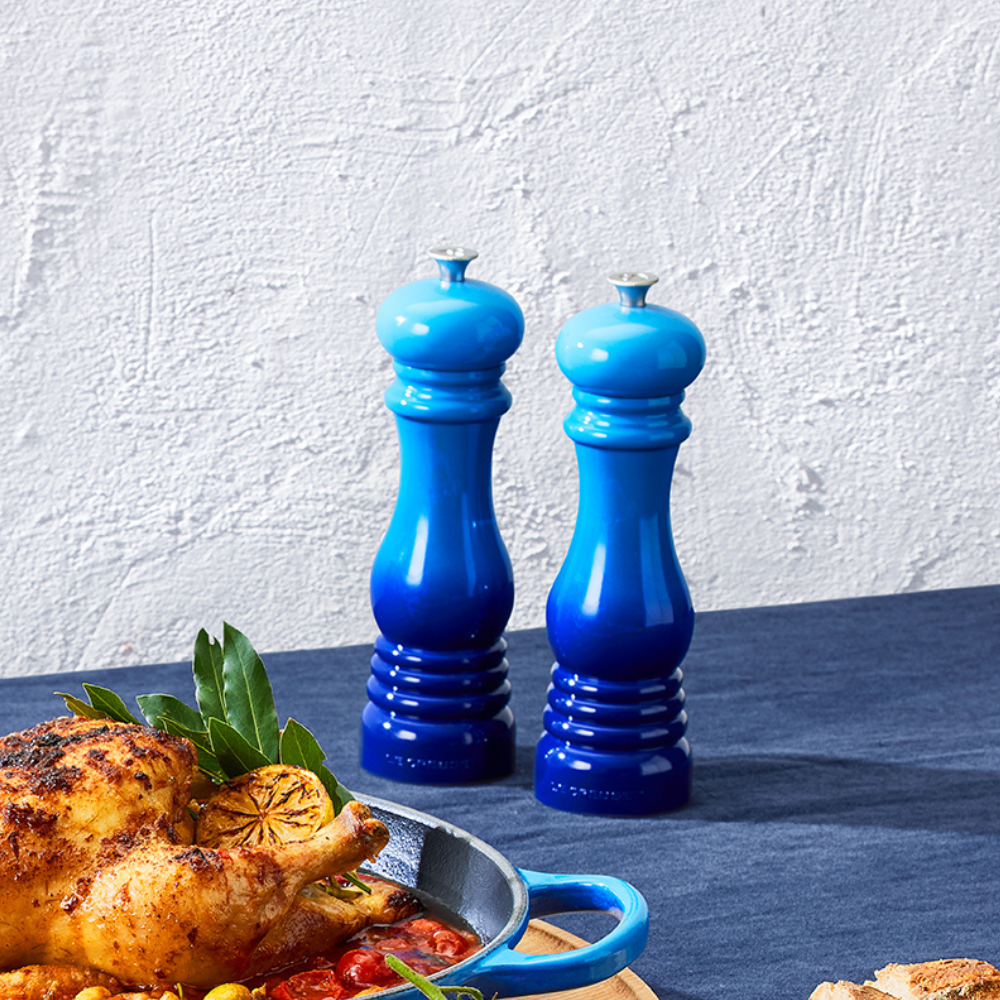 Le Creuset Mills Azure Blue (1)