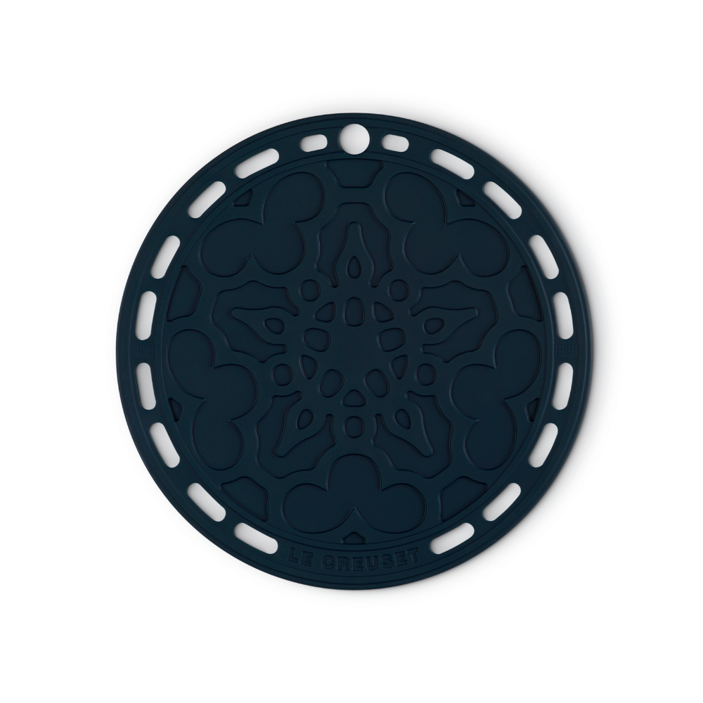 le-creuset-nuit-trivet
