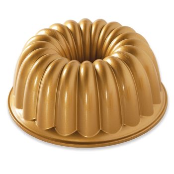 Nordic Ware Elegant Bundt Cake Pan