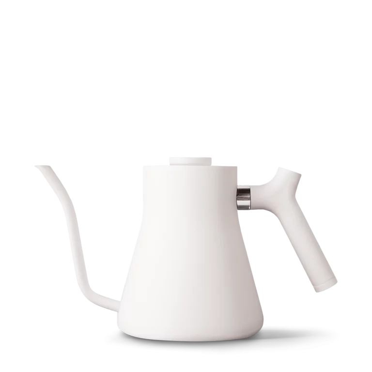 Stagg-Stovetop-Pourover-Kettle-02-Matte-White-01_87e99923-936c-4719-814c-d75d6e1d2b56