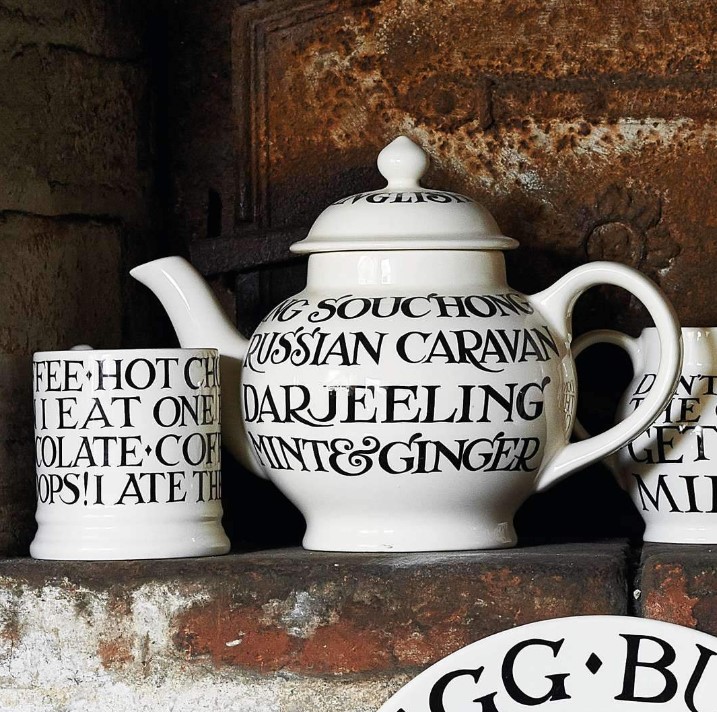 Black Toast 4 Mug LS