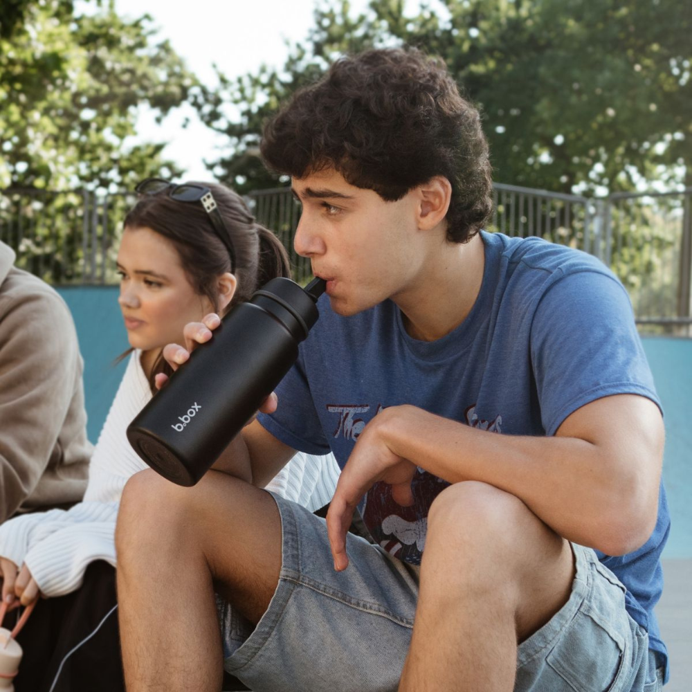 Deep Space Bottle 1L (5)