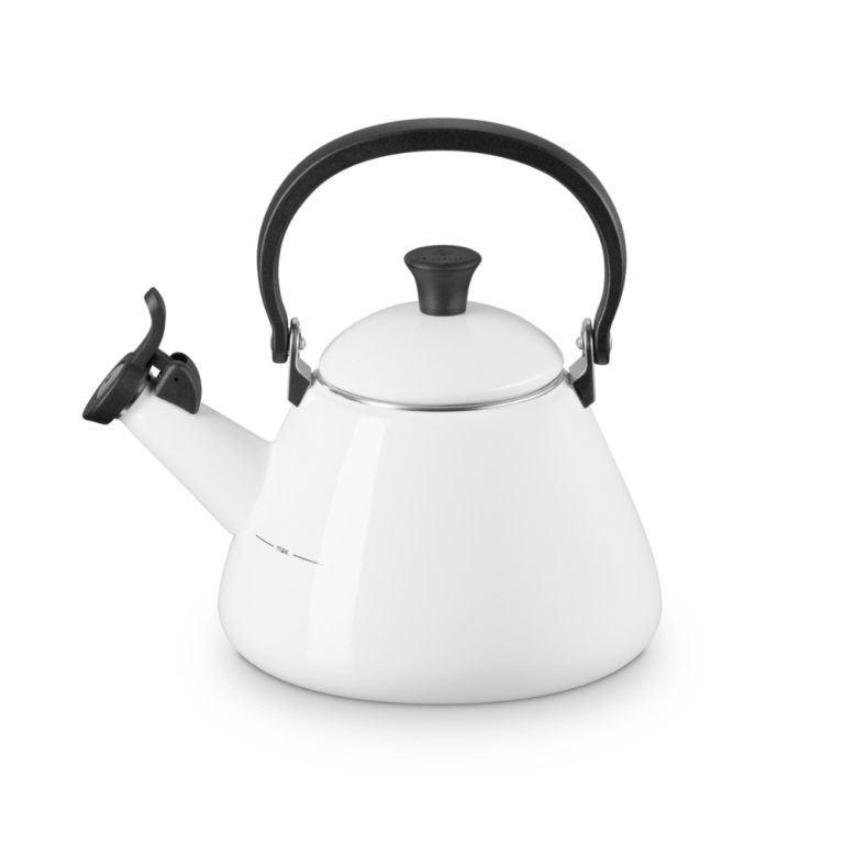 Le Creuset Kone Kettle White