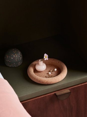 Capra_Cork_Bedside