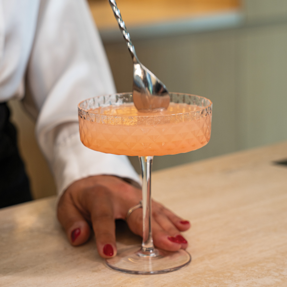 Zafferano Veneziano Mixology Champagne Saucer 250ml Lifestyle (5)