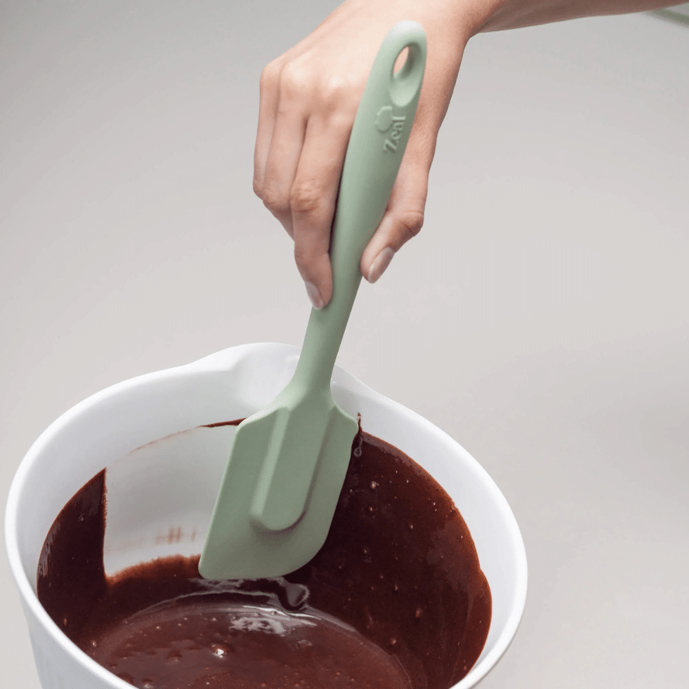 Zeal Silicone Spatula 25cm (Assorted Colours) (2)