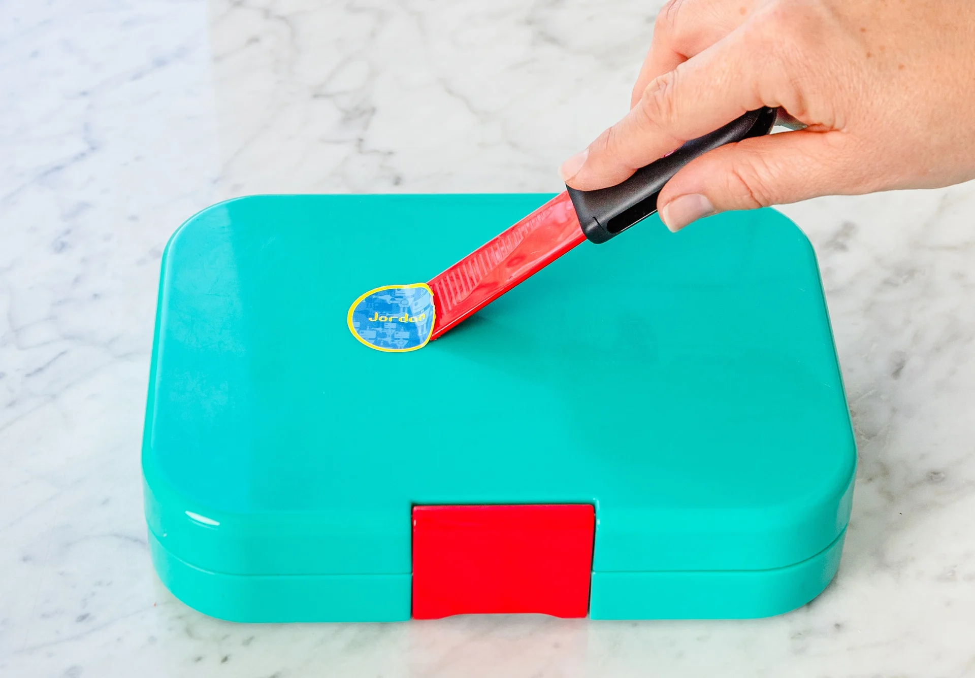 Dreamfarm_Cleana_Web_Lifestyles_1