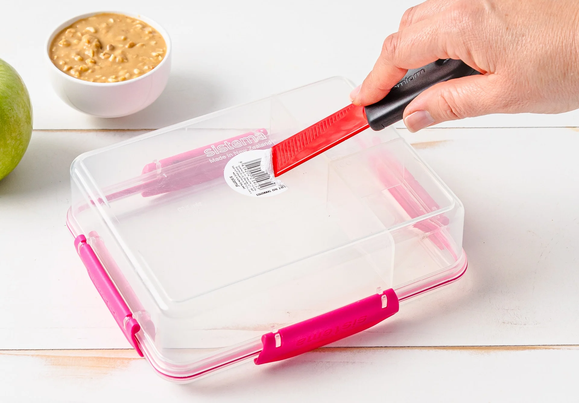 Dreamfarm_Cleana_Web_Lifestyles_4