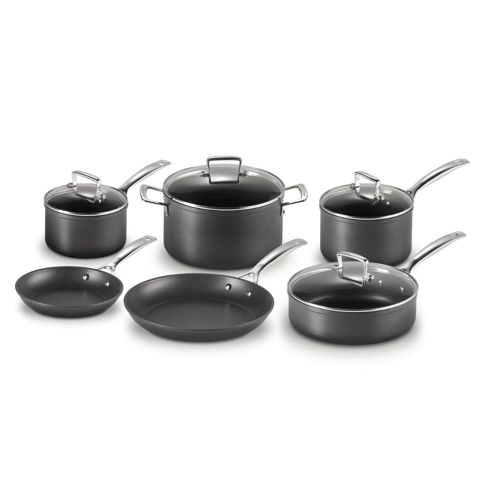 Le Creuset Toughened Non-Stick 6-Piece Cookware Set (1)