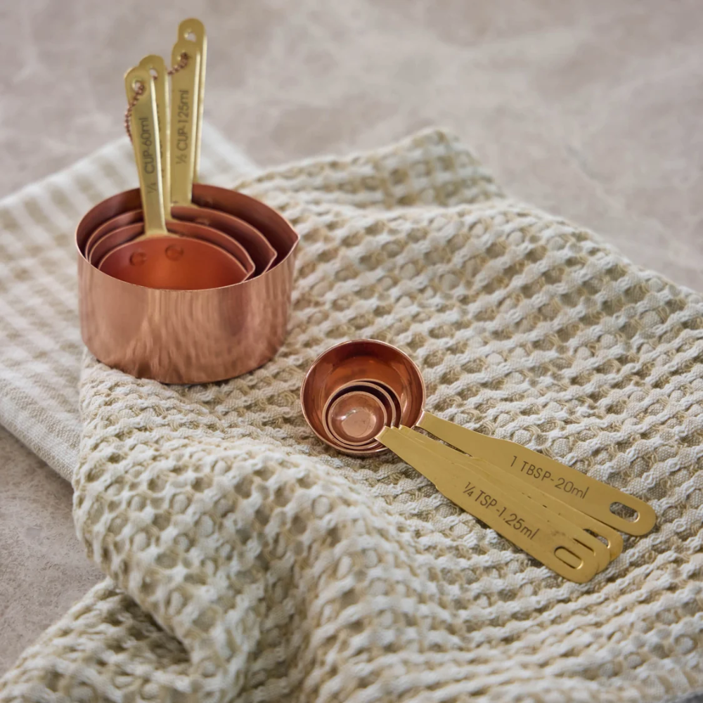 Davis & Waddell 4 Piece Heritage Copper & Brass Measuring Spoon Set (4)