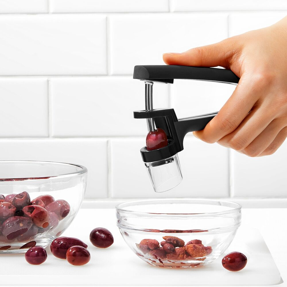 OXO Good Grips Cherry & Olive Pitter 15cm (5)