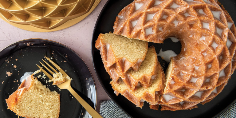 Fluted & Bundt Cake | Heading Image | Product Category