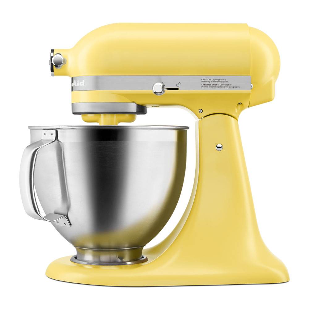 KitchenAid-Artisan-KSM195-Stand-Mixer-Butter-2025-COTY (7)