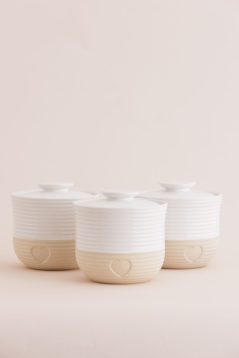 Mason Cash Rustic Charm Set of 3 Storage Jars_2002.283-2