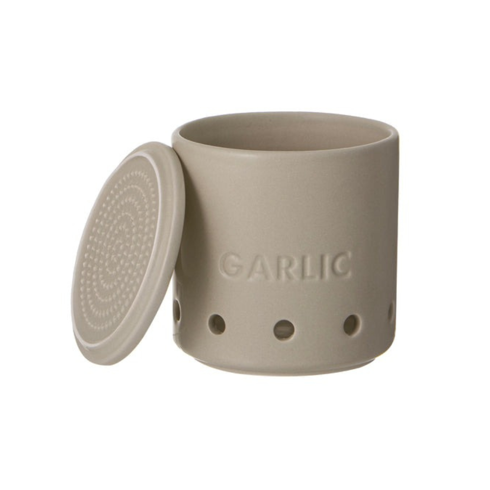 essentials-stone-garlic-vault-3 (2)