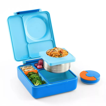 omie-box-blue-sky-1