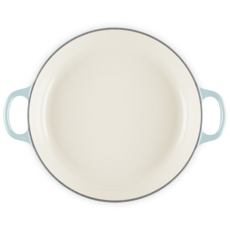 Cast Iron Petal Shallow Casserole Sea Salt (1)