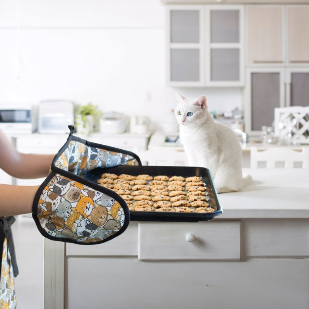The Cat Collective Oven Glove Multi-Coloured